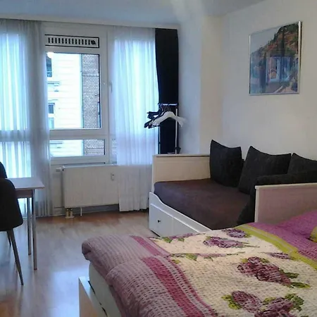 Studio Rei Apartment
